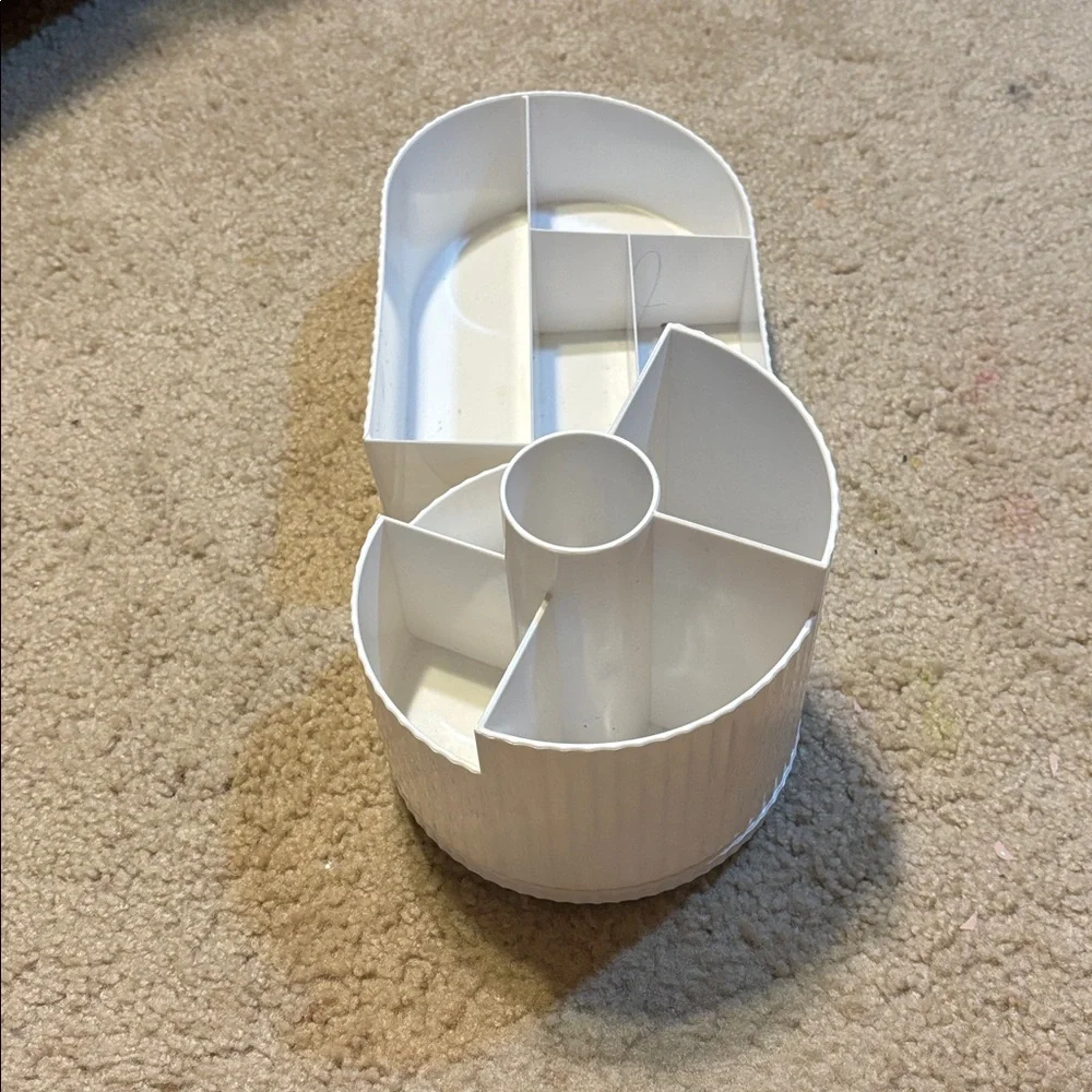 White Rotating Organizer